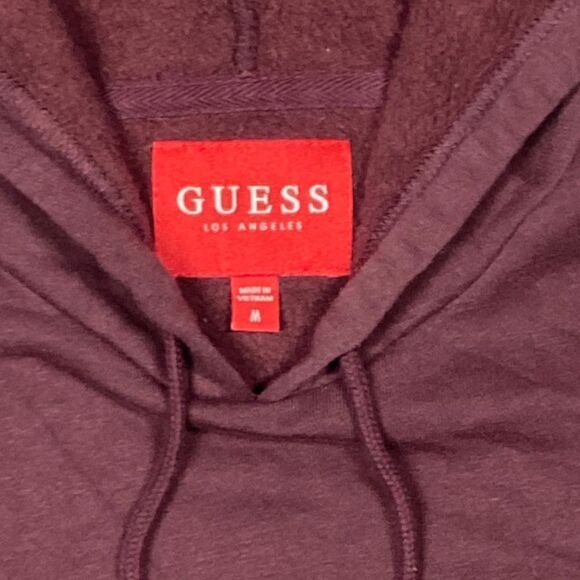 Guess Small Logo Solid Color Kangaroo Pocket Hoodie Size Medium Maroon - Picture 2 of 8